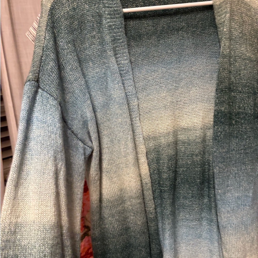 LC Lauren Conrad Ombre Cardigan in Blue and Gray - Picture 4 of 4